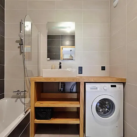 Combe -spacieux 4/6 Personnes Avec Grand Balcon * La Plagne