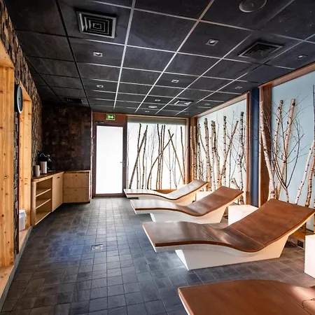 Combe -spacieux 4/6 Personnes Avec Grand Balcon *