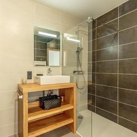 Combe -spacieux 4/6 Personnes Avec Grand Balcon Holiday home La Plagne